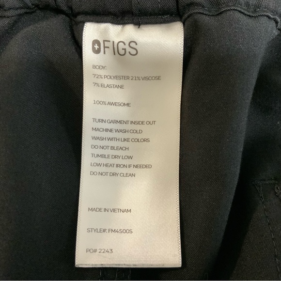 FIGS Black Men Scrub Set. Scrub Top XL. Scrub Bottoms XL. - Picture 13 of 14